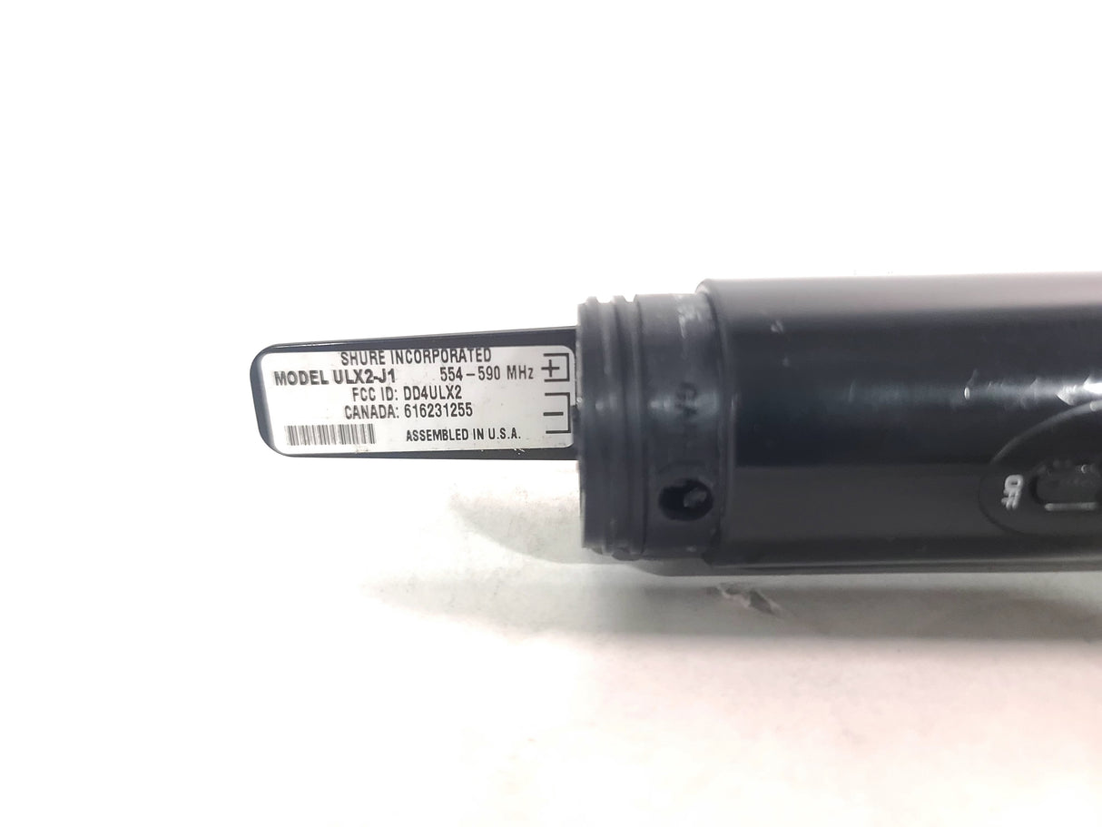 Shure ULXP4 Professional Diversity Receiver Kit (J1: 554-590MHz) w/ ULX BodyPack System and SM58 Microphone in Hard Case