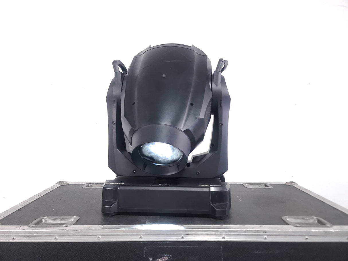 Martin MAC Viper Profile (1644 Total Lamp Hours), (2) Mounting Clamps, (2) Safety Cables, & (6) Cables in Wheeled Road Case