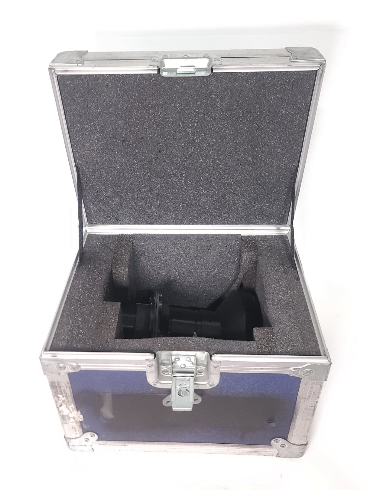 Sanyo LNS-W03 Short Fixed Lens 0.8:1 in Hard Carry Case