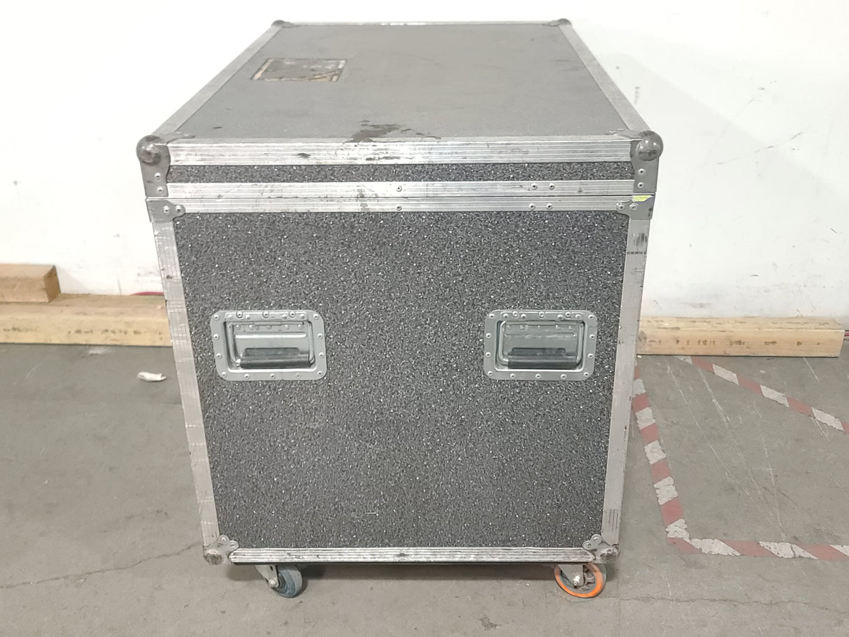 Generic (42x26x27) Wheeled Road Case