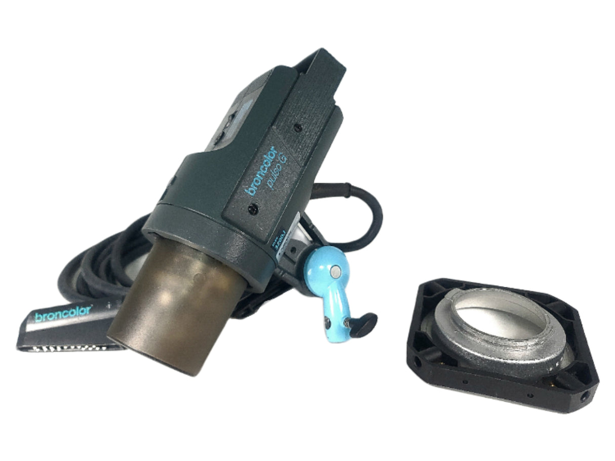Broncolor 32.116.01-16 Pulso G 3200 J Focusing Lamphead with 16' Cord w/ Speed Ring