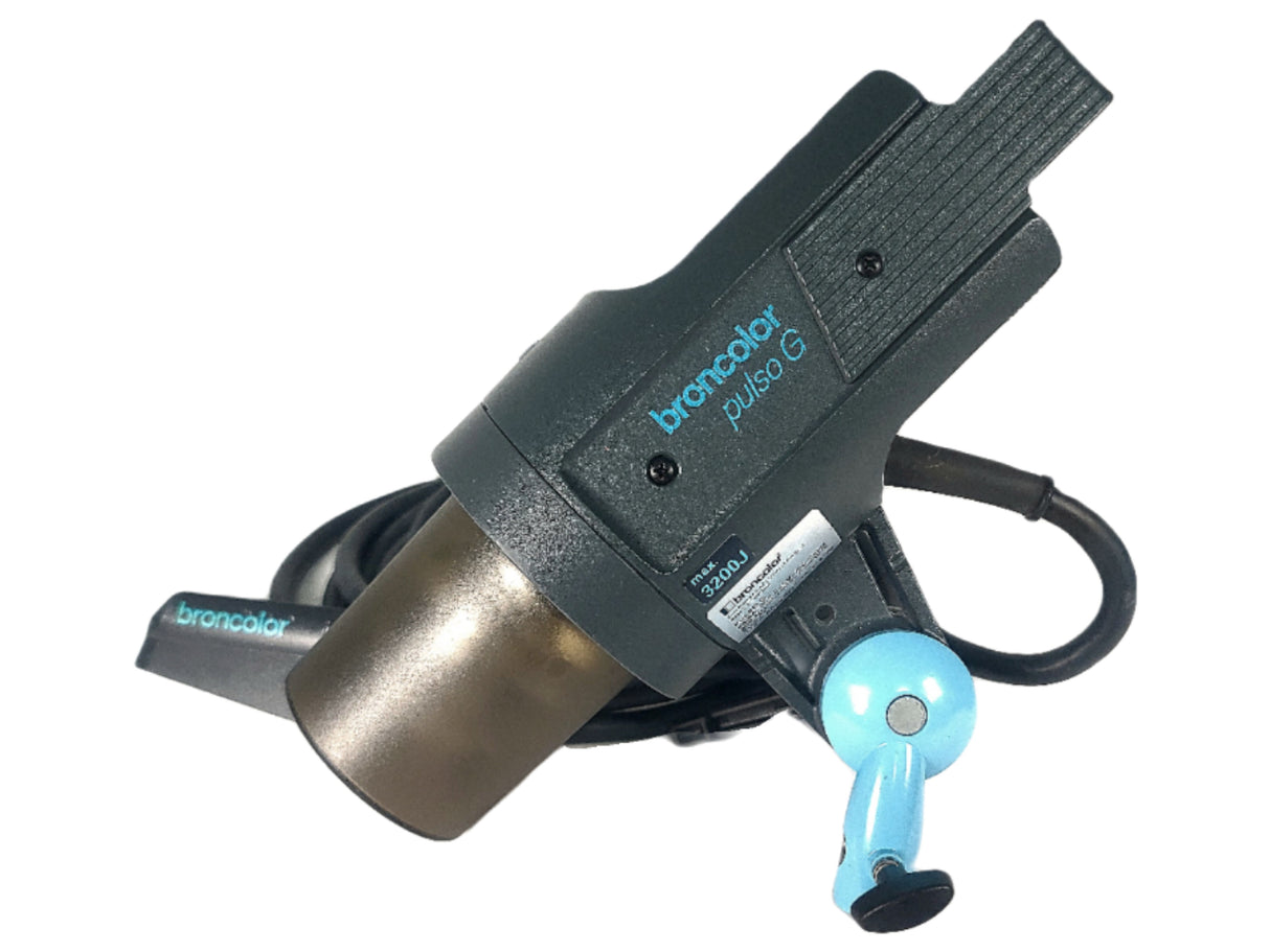 Broncolor 32.116.01-16 Pulso G 3200 J Focusing Lamphead with 16' Cord w/ Speed Ring