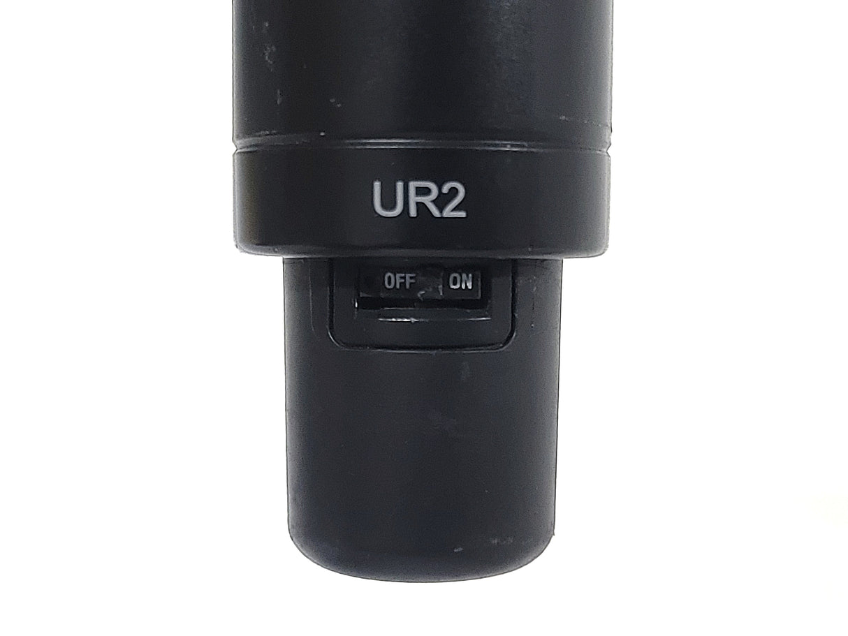 Shure UR2-H4 Handheld Wireless Transmitter (H4:518-578MHz) w/ BETA 58A Mic Capsule & Mic Clip in Soft Pouch