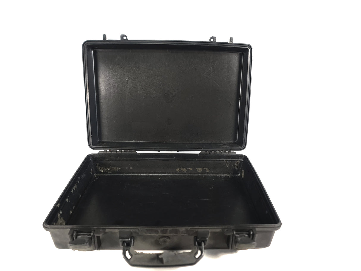 (2) Pelican 1490 Carrying Cases