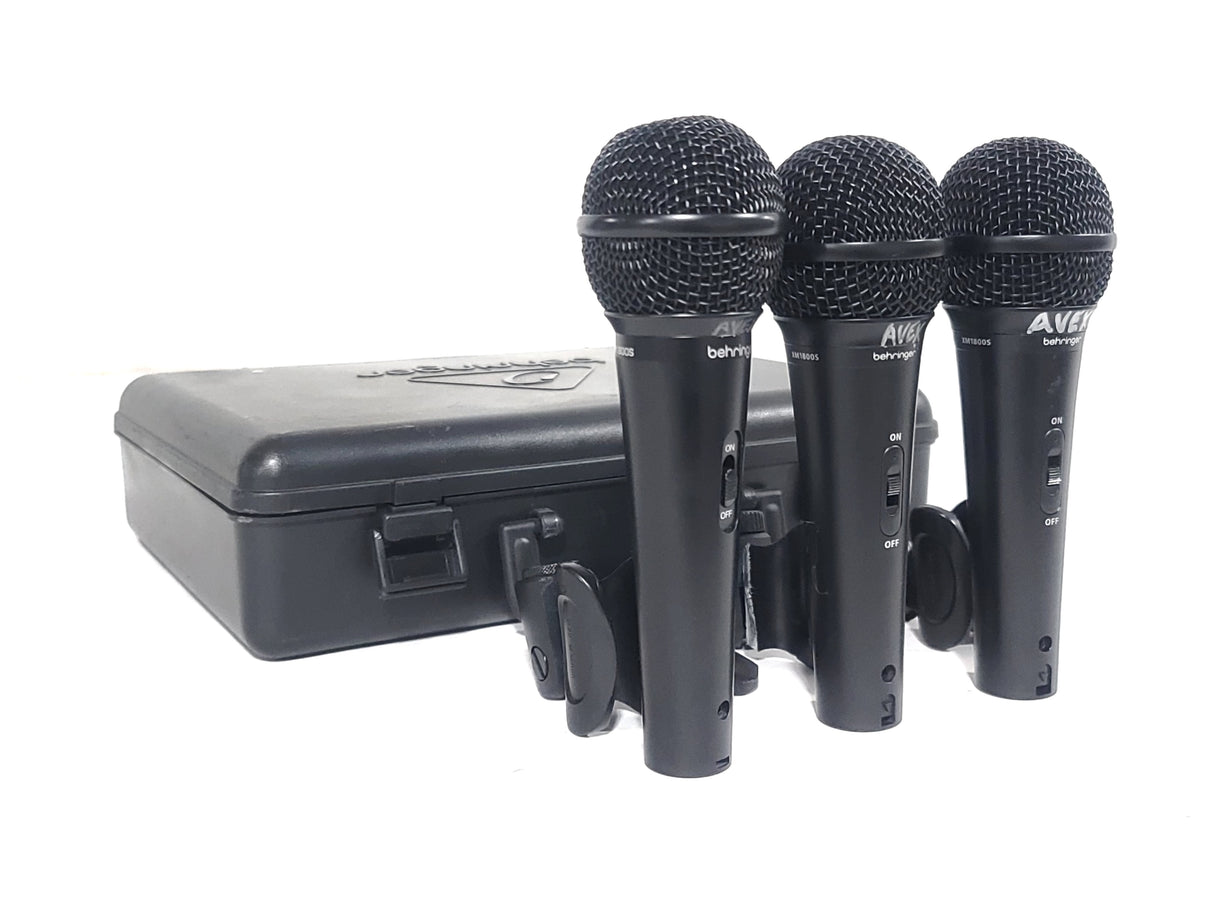 (3) Behringer XM1800S Wired Microphones (BAD RATTLING) w/ (3) Microphone Clips in Hard Carry Case