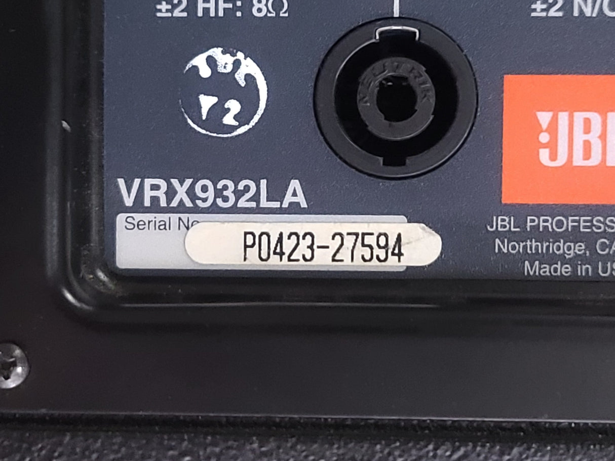 (2) JBL VRX932LA 12" Two-Way Line-Array System in LM Engineering Wheeled Road Case