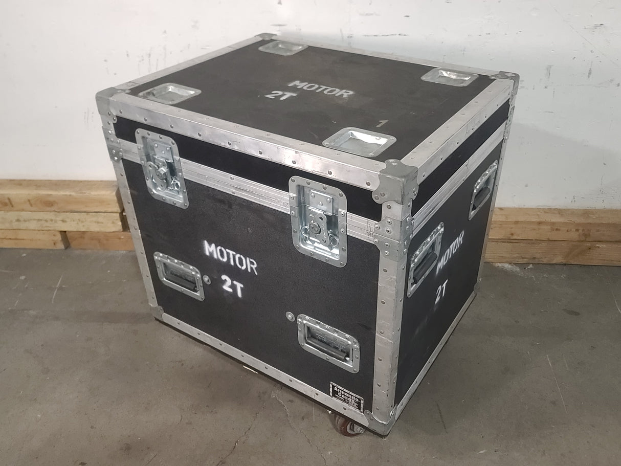 Armando Cases (22x28x21) Wheeled Road Case