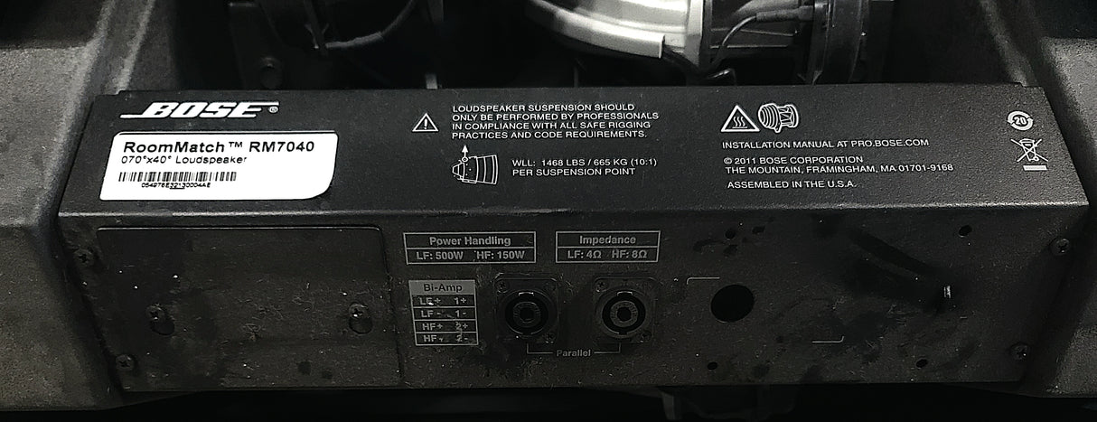 Bose Professional RoomMatch RM7040 Array Speaker