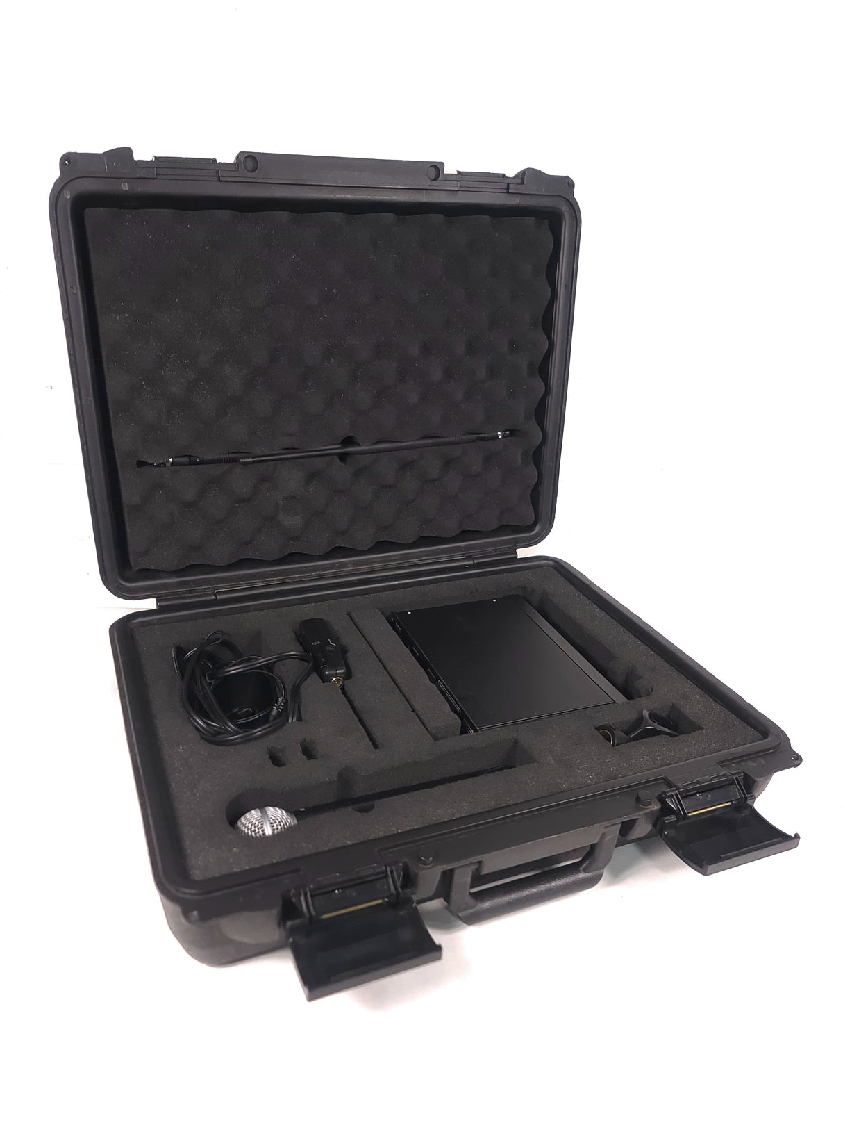 Shure ULXP4 Wireless Receiver Kit (J1: 554-590MHz) in Hard Carry Case