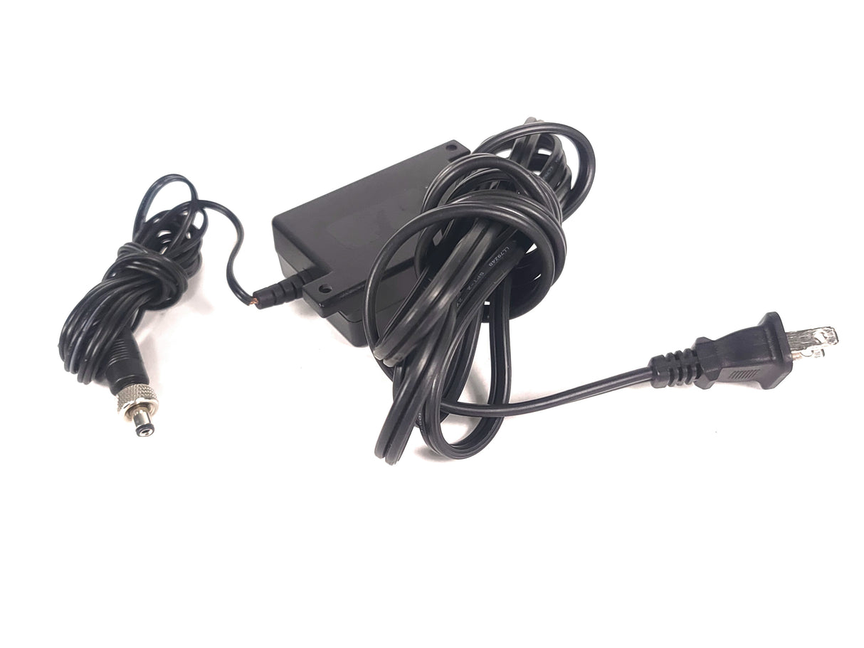 Shure ULXP4 Wireless Receiver Kit (J1: 554-590MHz) w/ ULX2 Handheld Transmitter w/ SM58 Mic Capsule, ULX1 Belt Pack, (2) Antennas, & PSU in Hard Carry Case