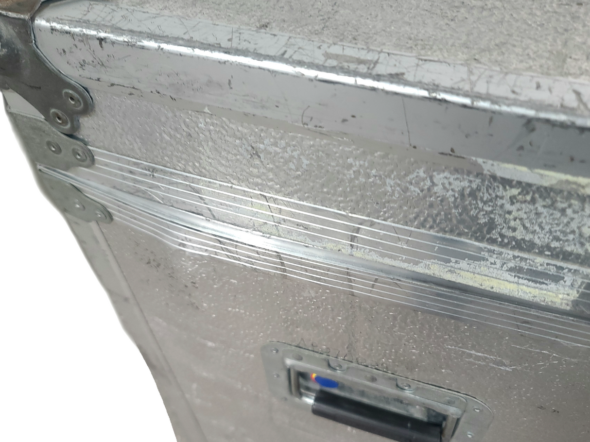 Meyer Sound UPA-2P Powered Loud Speaker in Wheeled Road Case (Fits Two)