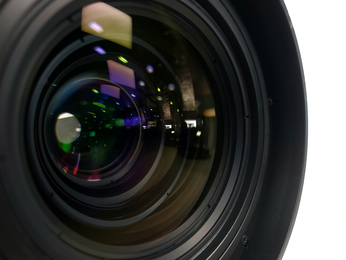 Christie 118-100113-XX ILS 3-Chip DLP Projector Lens, 2.0-2.8:1 SX+ / 1.8-2.6:1 HD .95" In Hard Carry Case