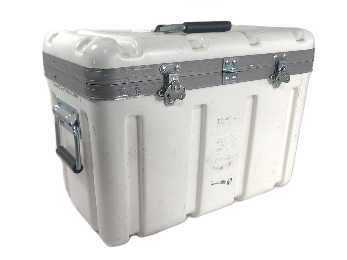 Christie 118-100110-XX ILS 3-Chip DLP Fixed Projector Lens, 0.73:1 SX+/ 0.67:1 HD 0.95" In Hard Carry Case