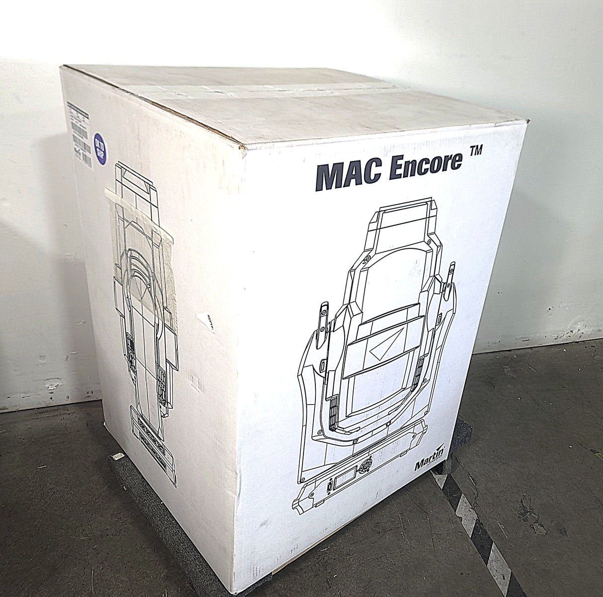 Martin Lighting Mac Encore Wash WRM Moving Head Light w/ SIP in Original Box (NEW)