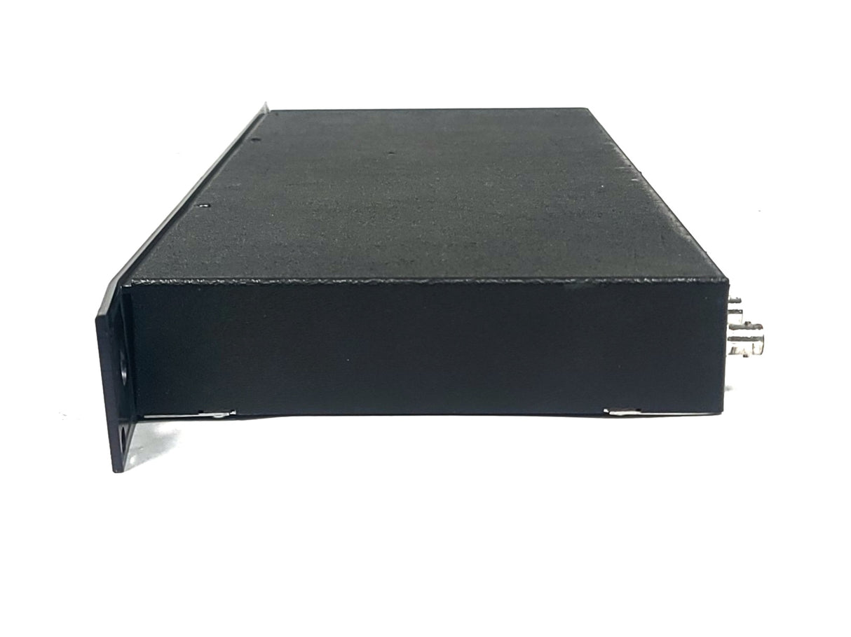 Shure UA844 UHF Antenna/Power Distribution System