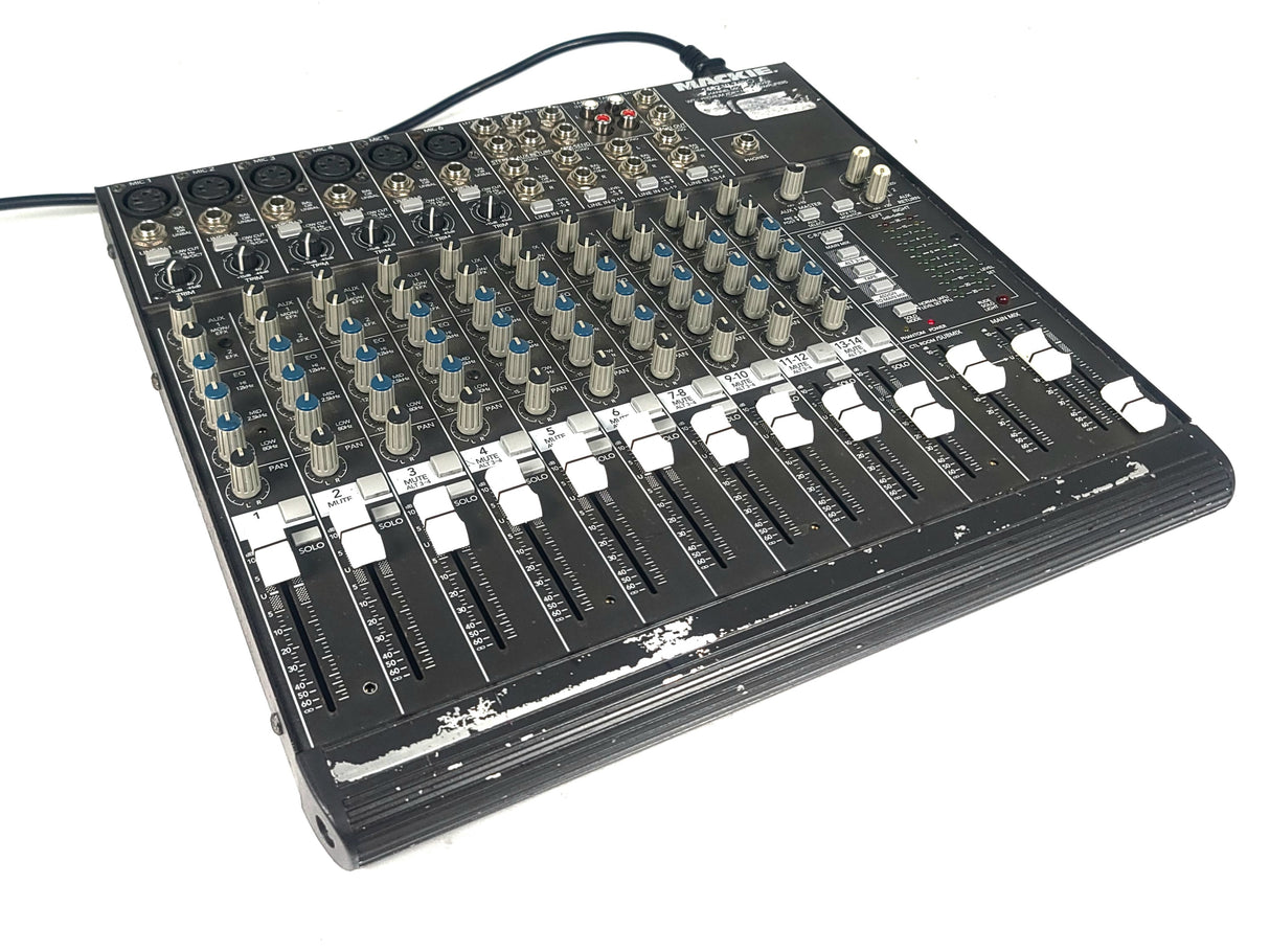Mackie 1402-VLZ Pro 14-Channel Mic/Line Mixer