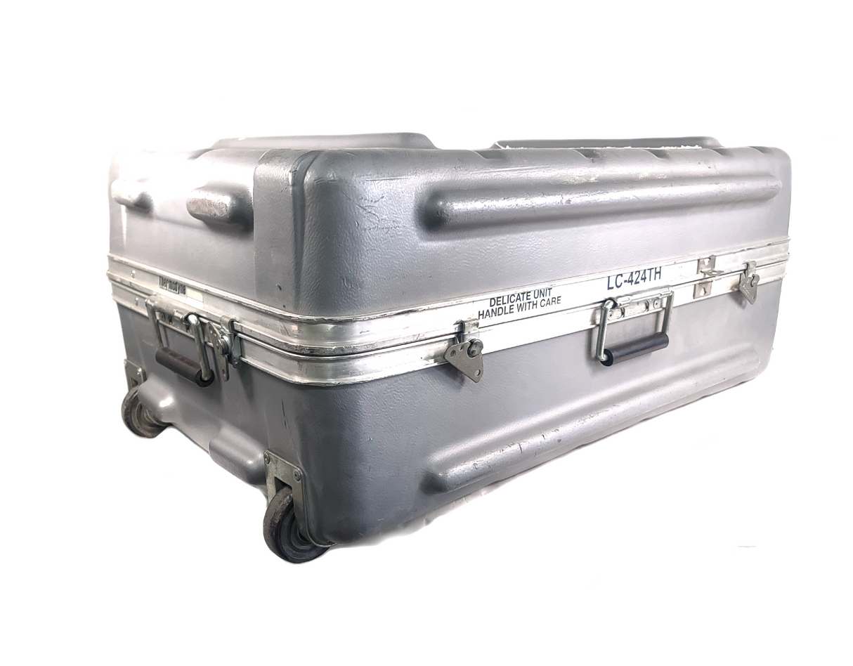 13x20x31 Sony Thermodyne Wheeled Rolling Case