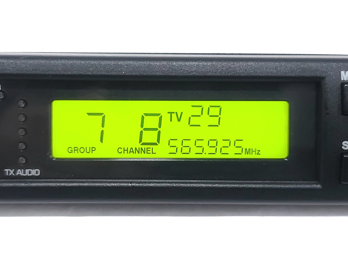 Shure ULXP4 Wireless Receiver Kit (J1: 554-590MHz) w/ Accessories in Pelican 1490 Case