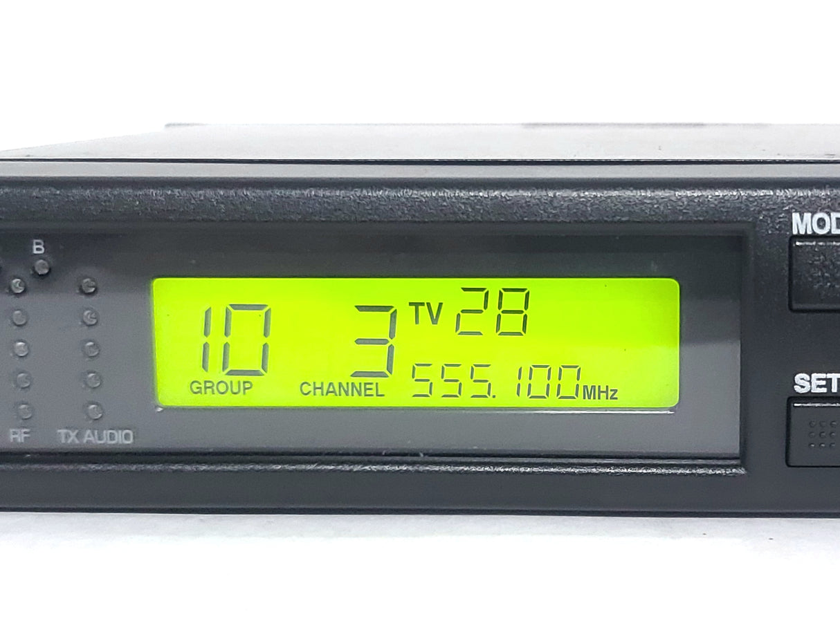 Shure ULXP4 Wireless Receiver Kit (J1: 554-590MHz) w/ Accessories in Pelican 1490 Case