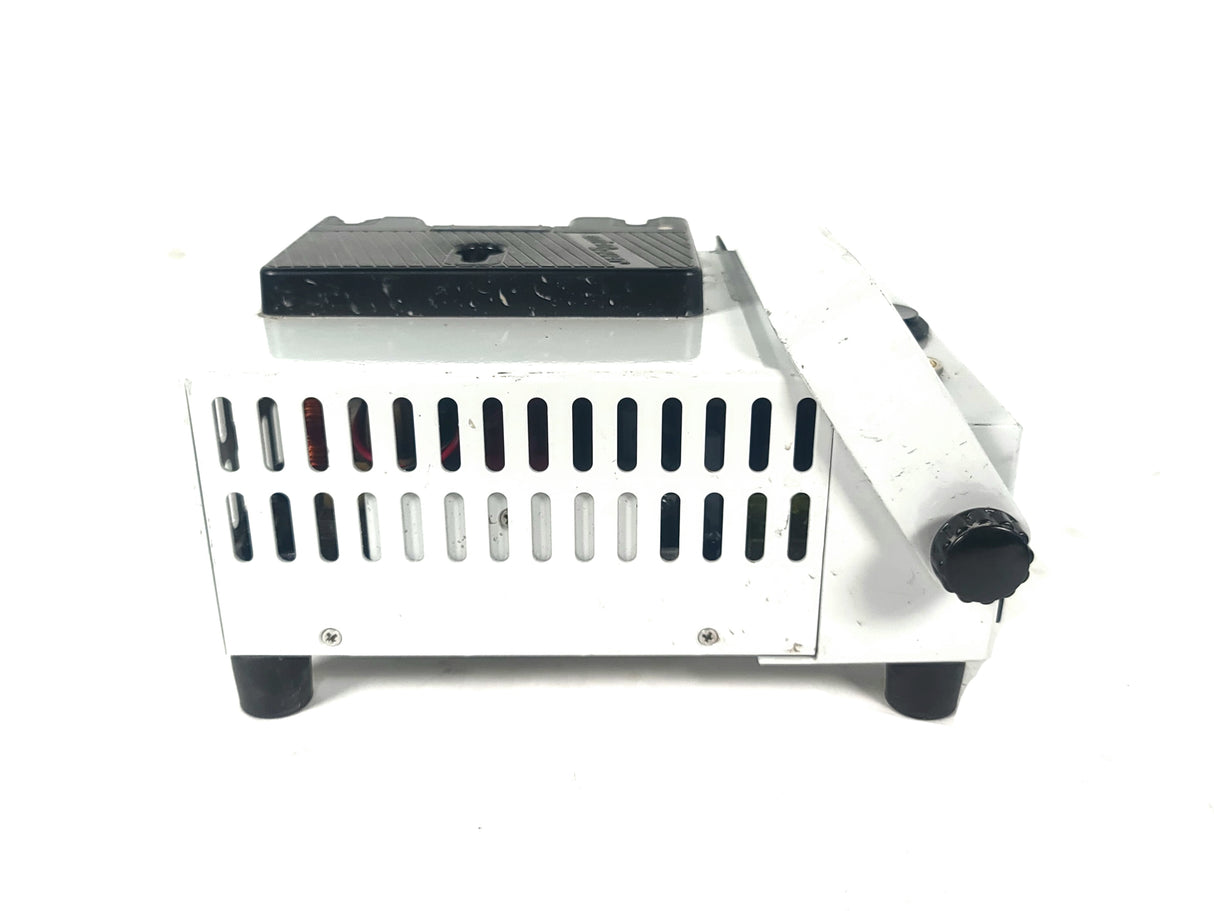 K 5600 Lighting Joker-Bug 200 Par Light w/ Accessories in Hard Rolling Case