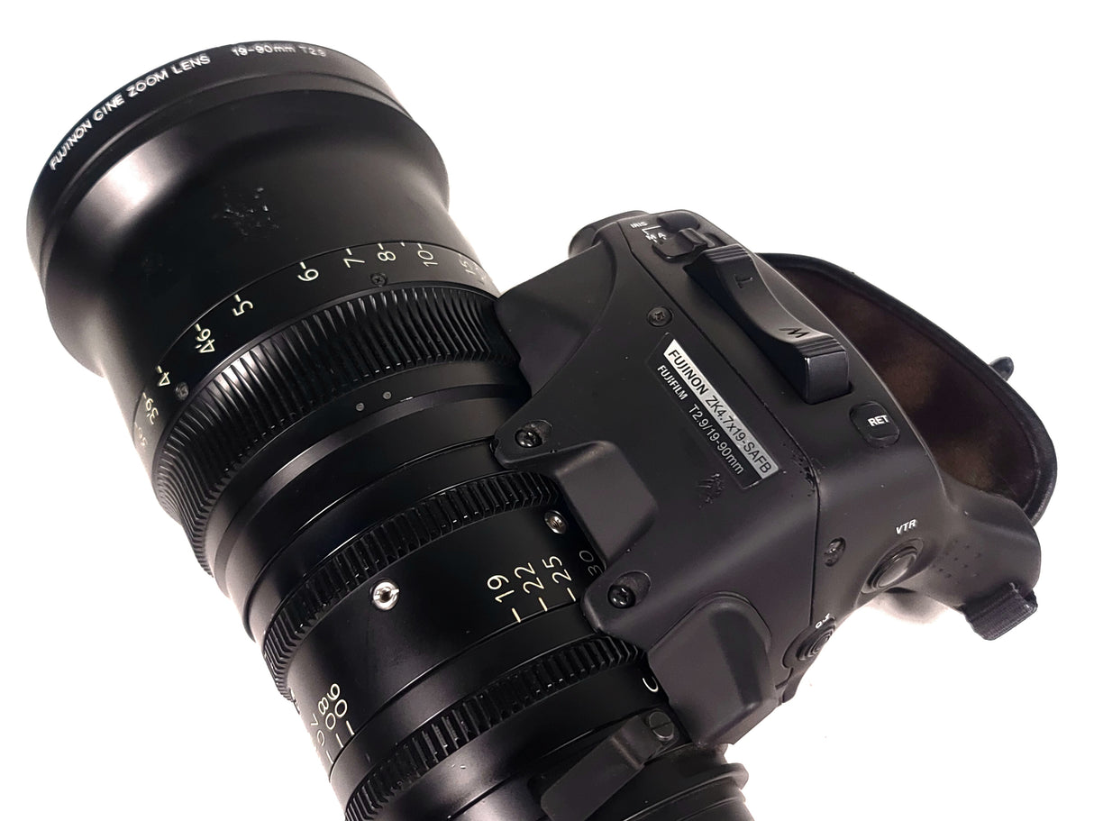 FUJINON 19-90mm T2.9 PL Mount Cabrio Compact Zoom Lens in Hard Carrying Case