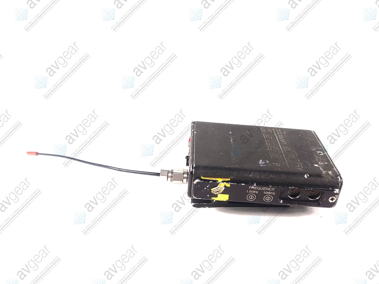 Lectrosonics UHF UM200C Belt Pack Transmitter Block 22 (563-588MHz)