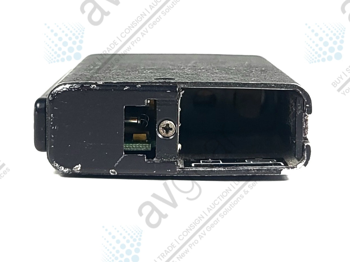 Lectrosonics UHF UM200C Belt Pack Transmitter Block 22 (563-588MHz)