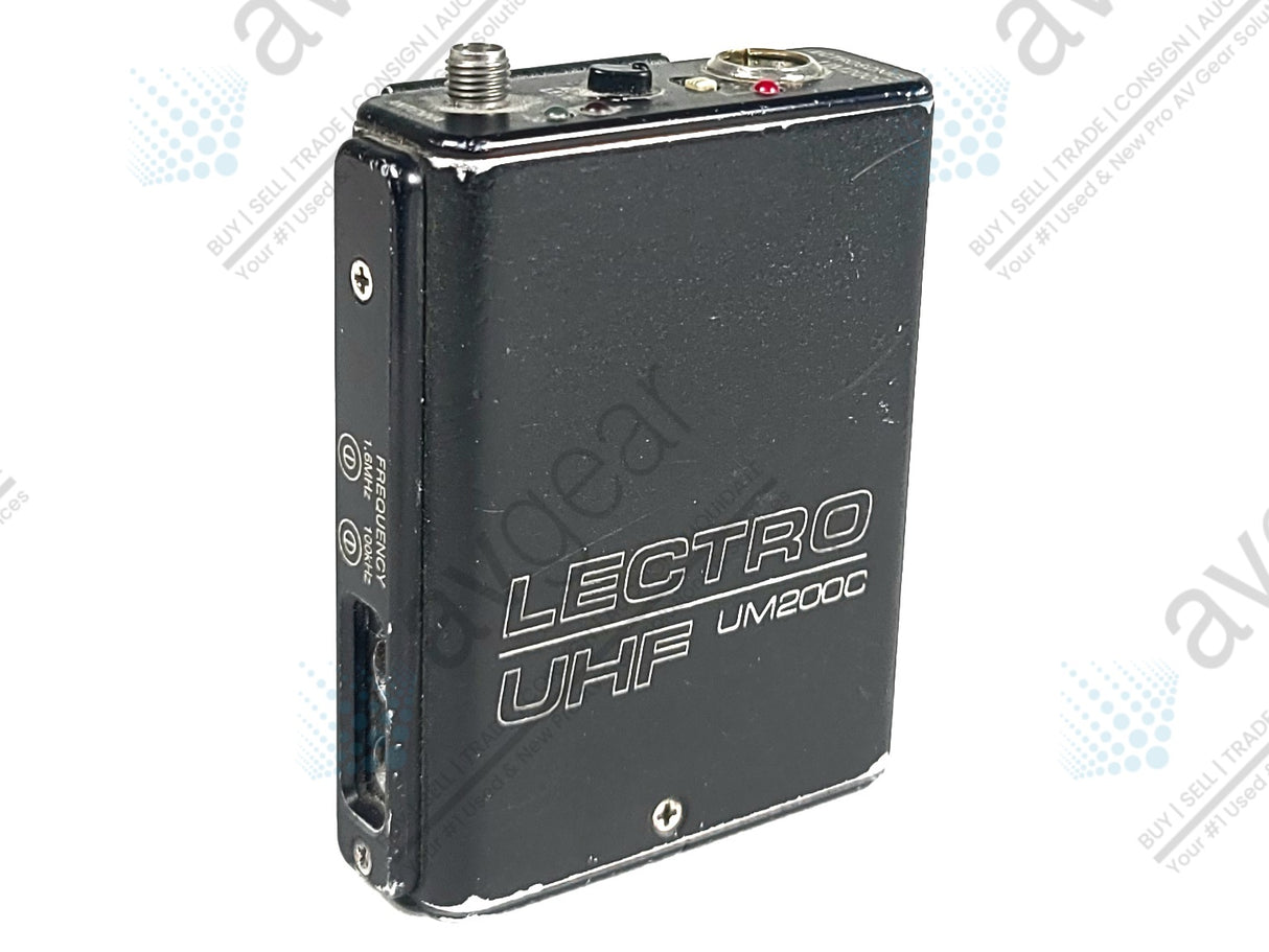 Lectrosonics UHF UM200C Belt Pack Transmitter Block 21 (537-563MHz)