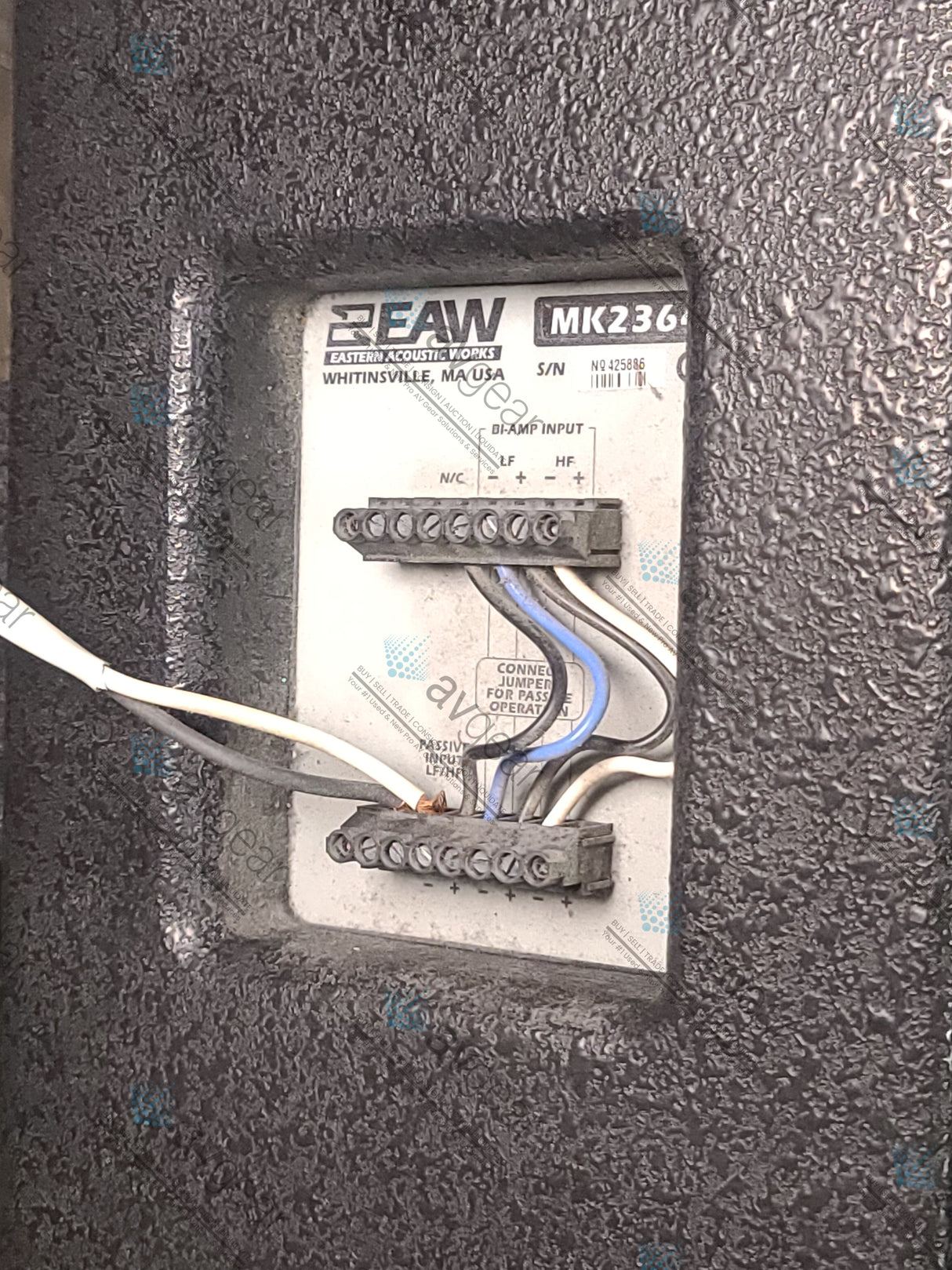 EAW MK2364 2-Way Full Range Loudspeaker w/ Mounting Bracket