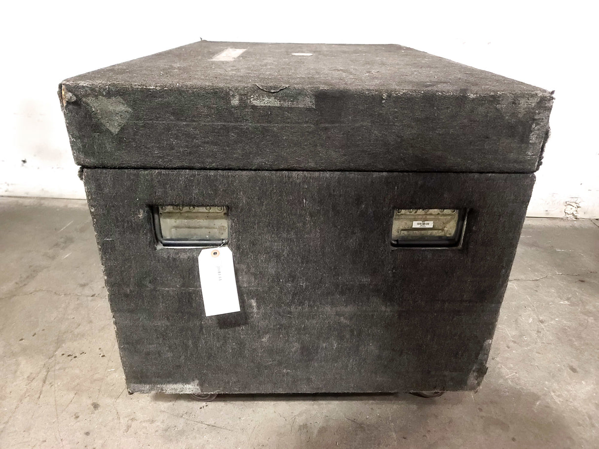 26x43x23 Wheeled Road Case