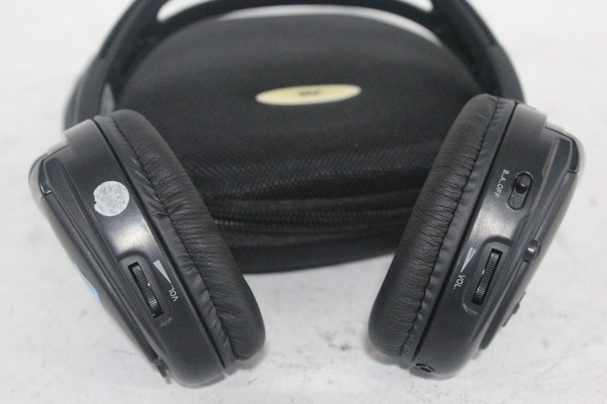 (2) Williams Sound WIR RX15-2 Dual-Channel Infrared Wireless Headphones (2.3 or 2.8 MHz) w/ (2) Vinyl Zipper Cases