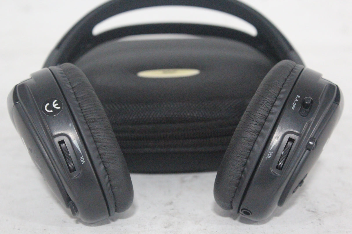 (2) Williams Sound WIR RX15-2 Dual-Channel Infrared Wireless Headphones (2.3 or 2.8 MHz) w/ (2) Vinyl Zipper Cases