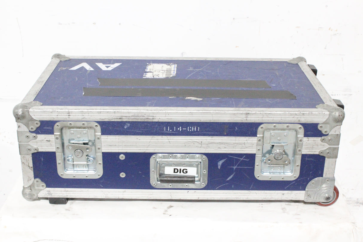 34x20x6 Hard Wheeled case