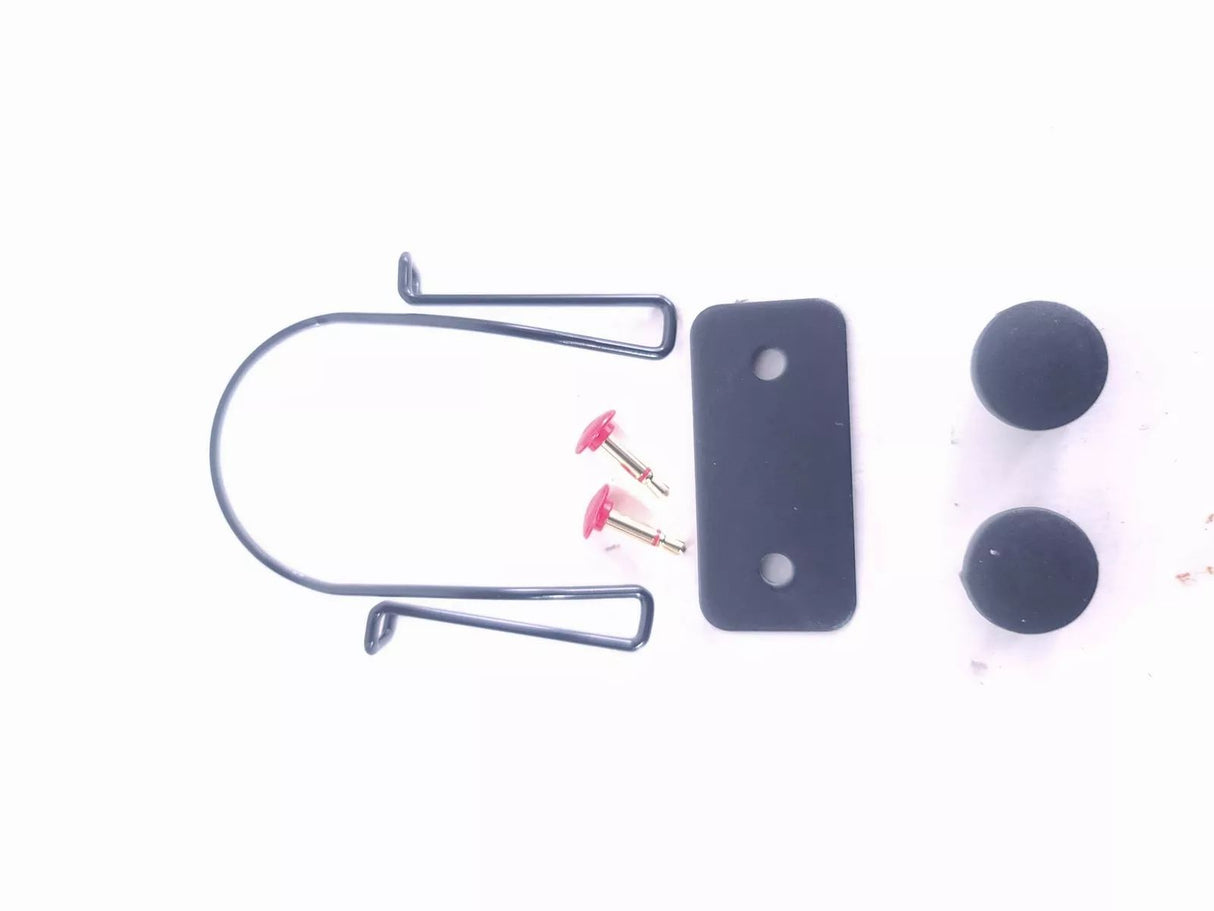 AKG WMS 470 Wireless Presenter Set (650.100-680MHz) w/ CSCRX Receiver, CSCPTX Pocket Transmitter, C555L Microphone