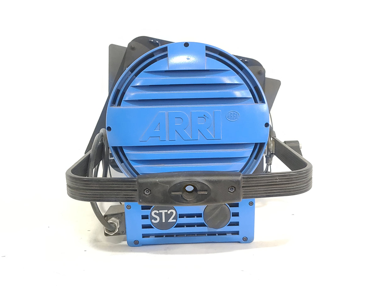 ARRI ST2 Fresnel Light W/ Barn Doors