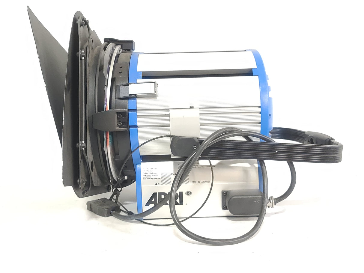 ARRI ST2 Fresnel Light W/ Barn Doors