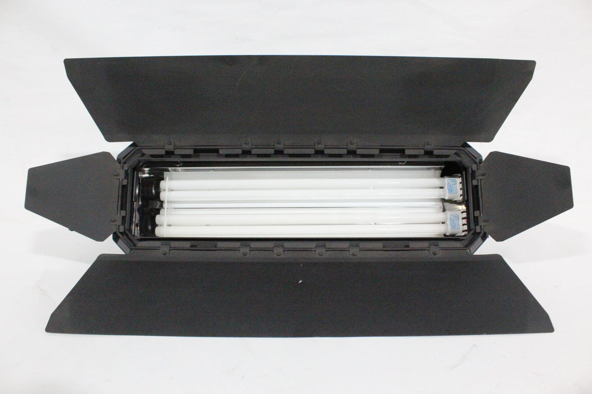 ARRI Studio Cool 2 - Dual Switch Fluorescent Fixture