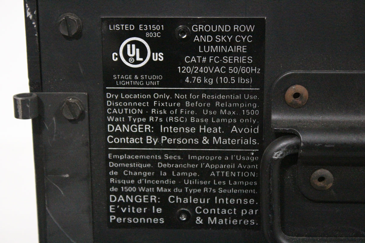 Altman Groundrow and Sky-CYC Luminaire CAT# FC-Series