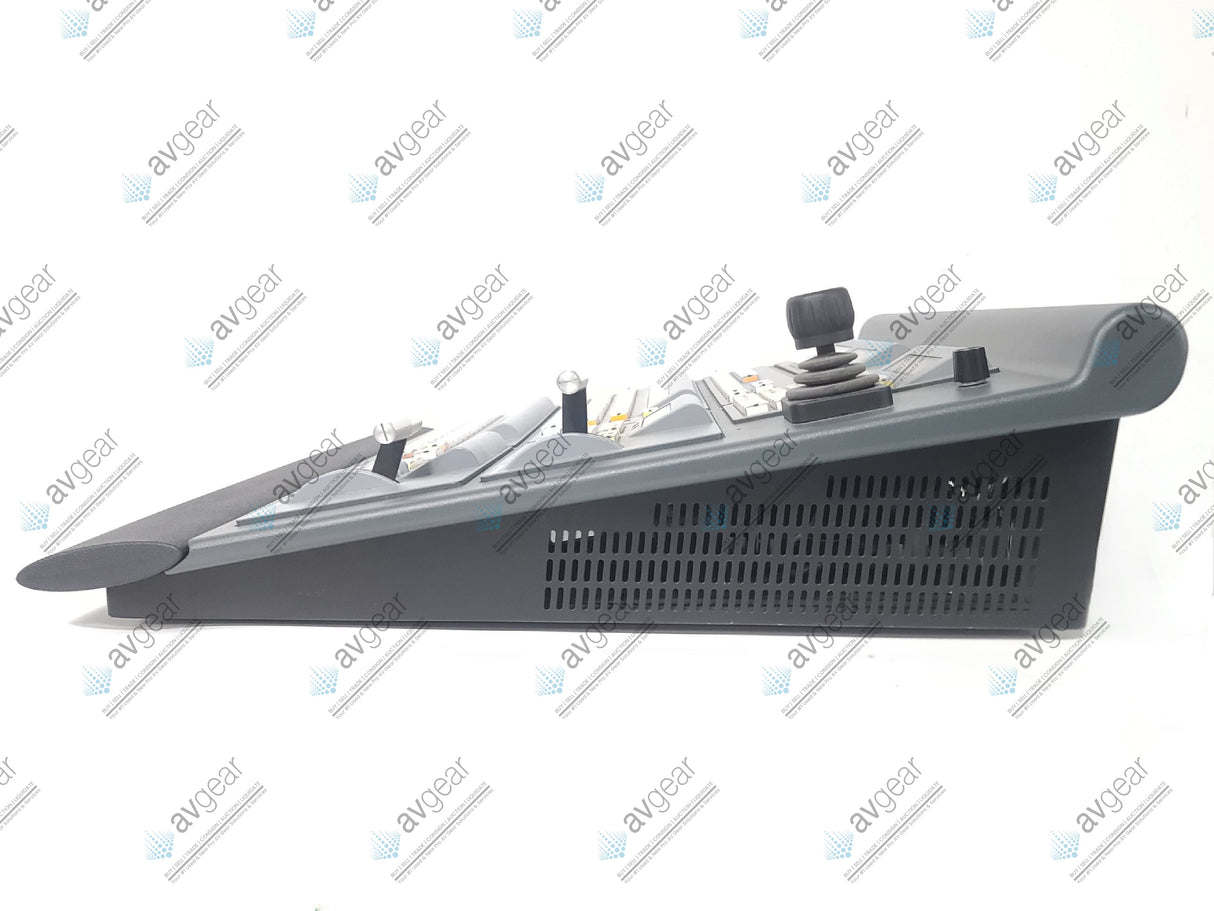 Barco R9004623 FSN-150 Compact Video Controller w/ RCP-120 Remote Control Panel and FSN LCD Display in Wheeled Road Case