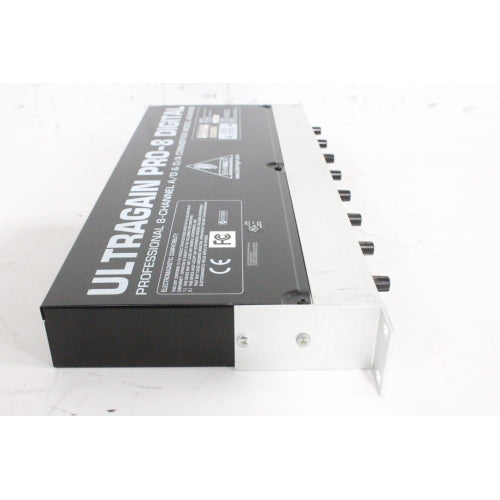 Behringer ADA8000 Ultragain PRO-8 Digital 8-Channel A/D & D/A Converter