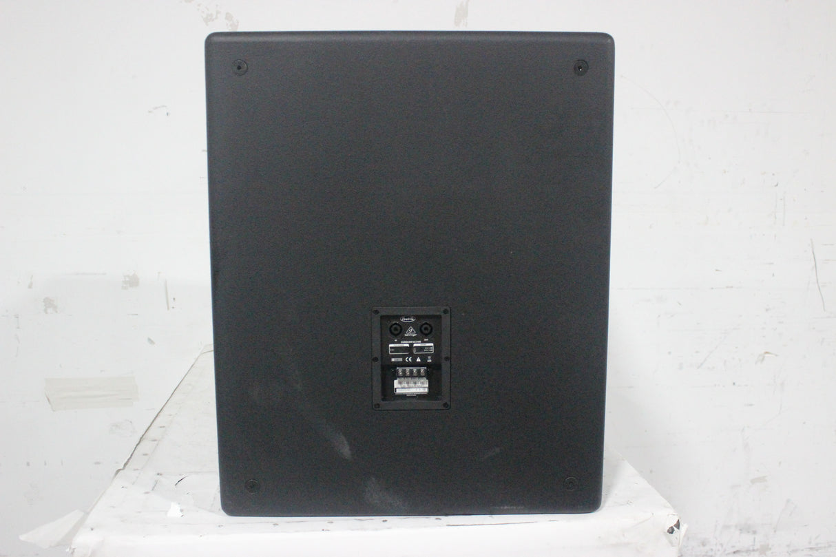 Behringer EuroCom CL118S 18in 400 Watt Subwoofer (Open-Box)