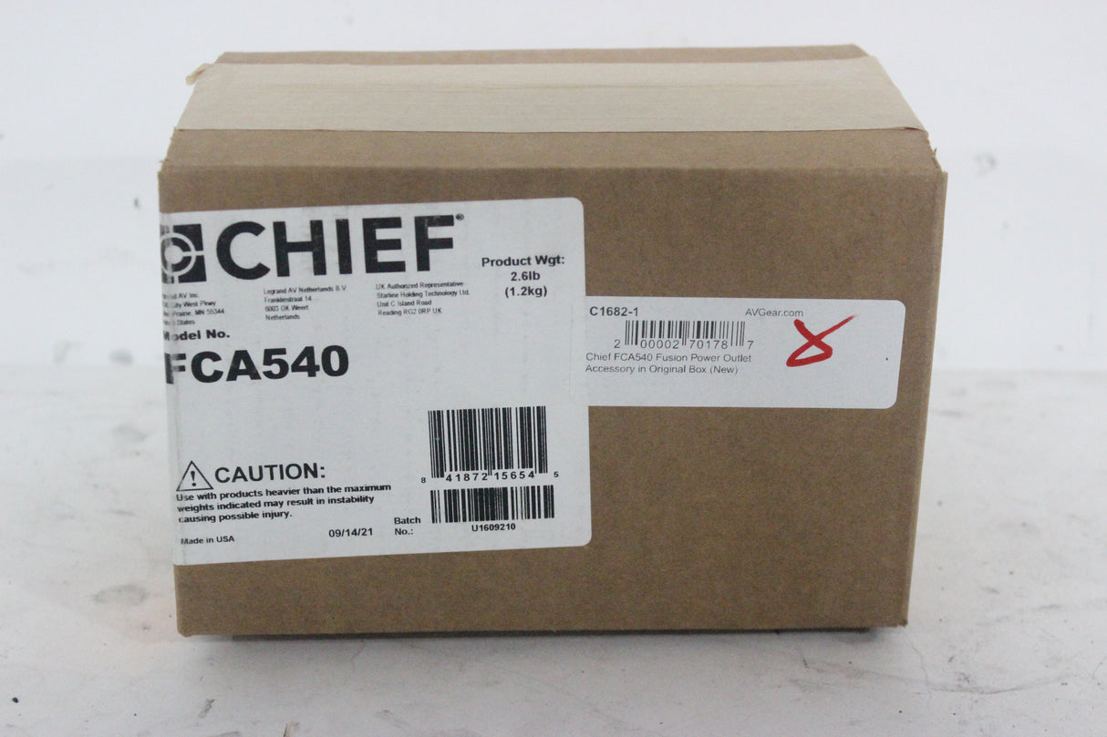 Chief FCA540 Fusion Power Outlet Accessory in Original Box (New)