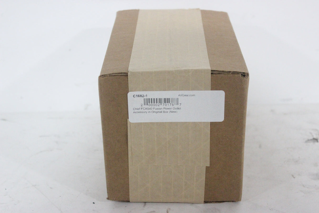 Chief FCA540 Fusion Power Outlet Accessory in Original Box (New)