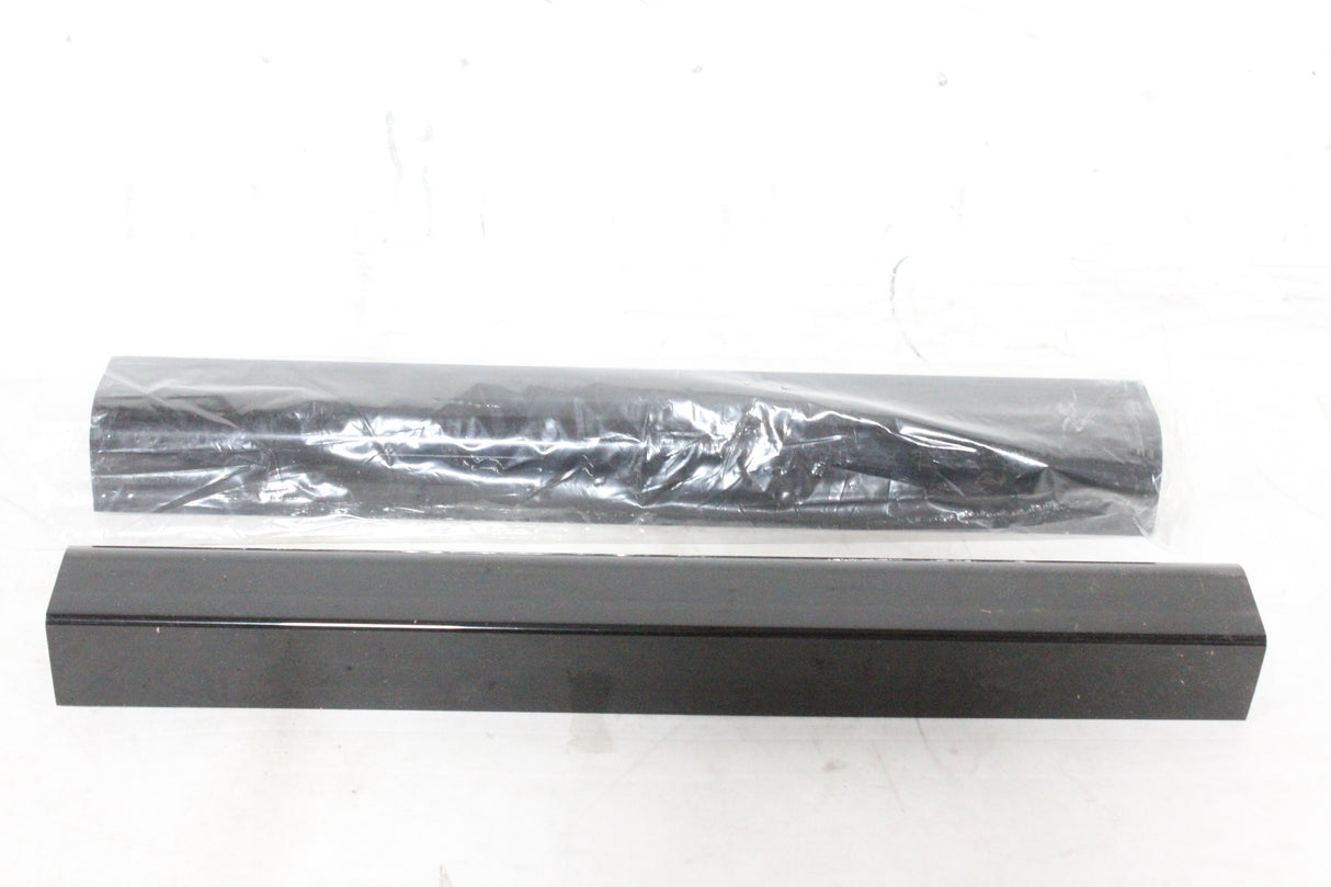 Chief PNRUB Large Flat Panel Swing Arm Wall Mount for 42"- 86" Displays in Original Box