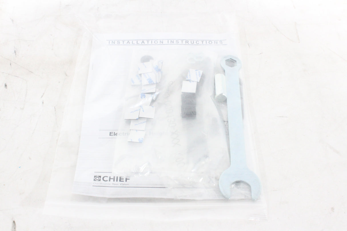 Chief PWRIWUB - In Wall Swing Arm