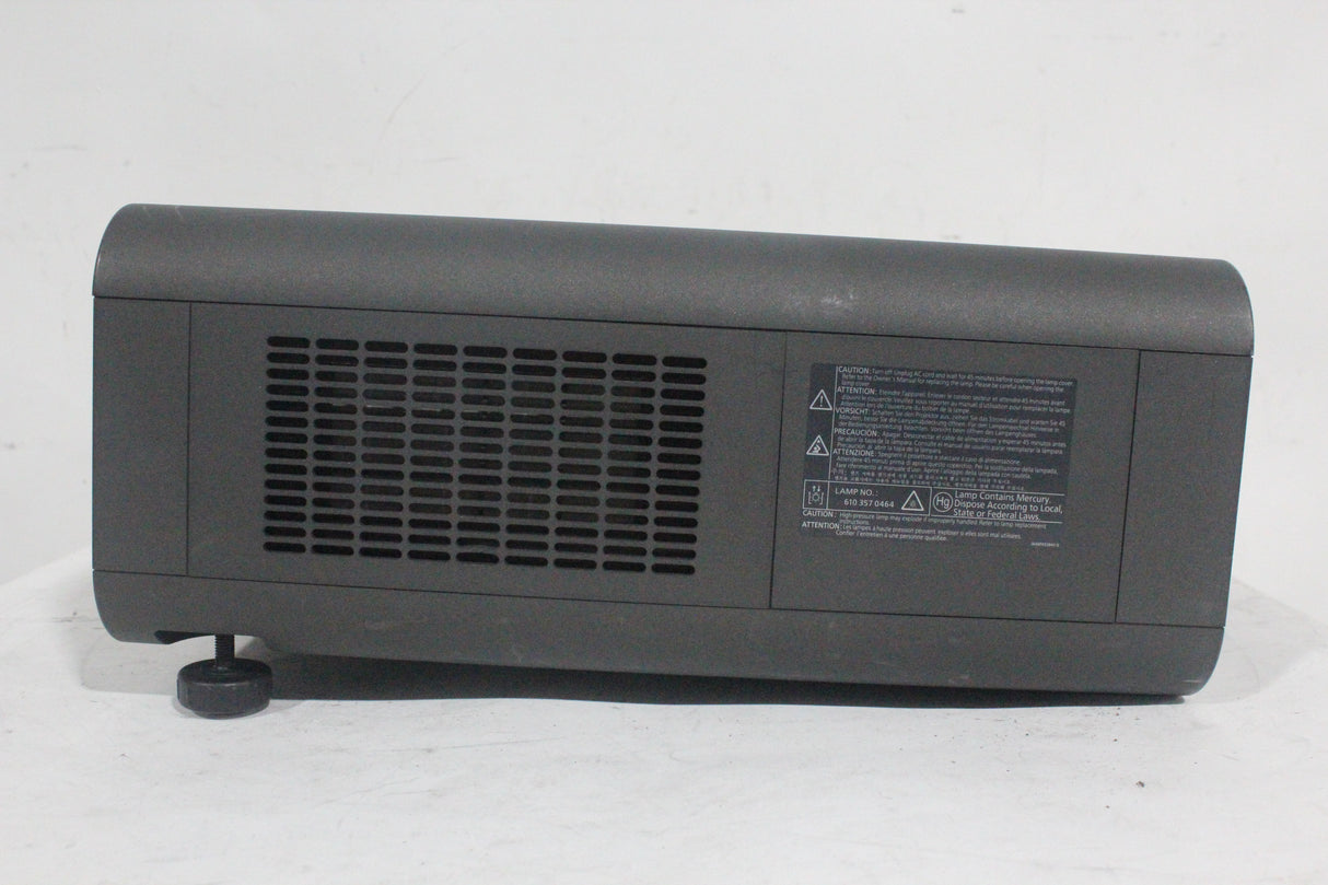 Christie LHD700 Projector & Hardware (561 Hours) w/ Anvil Wheeled Hard Case
