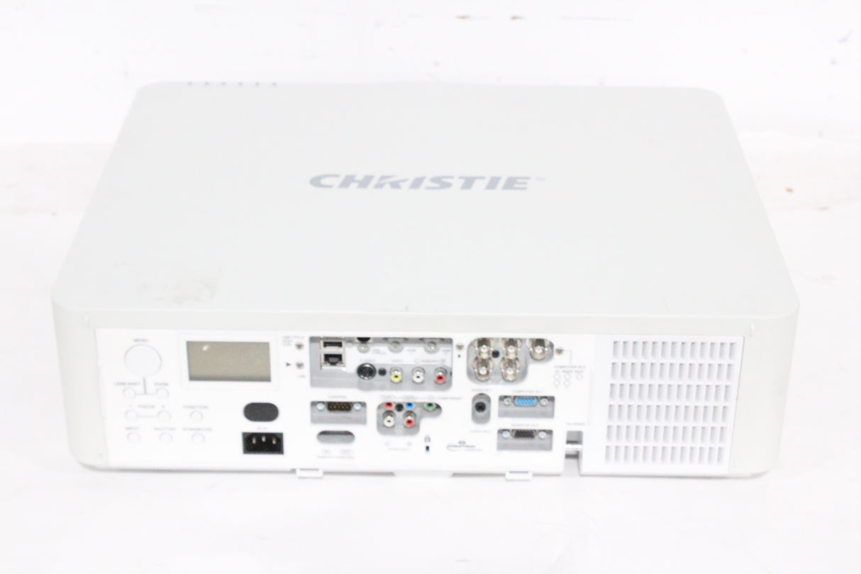 Christie LWU501i (5,000 Lumen) 3 Chip WUXGA LCD Conference Projector (992 Hours, Power Button Issue) w/ Remote in SKB Hard Wheeled Case (1688-198)