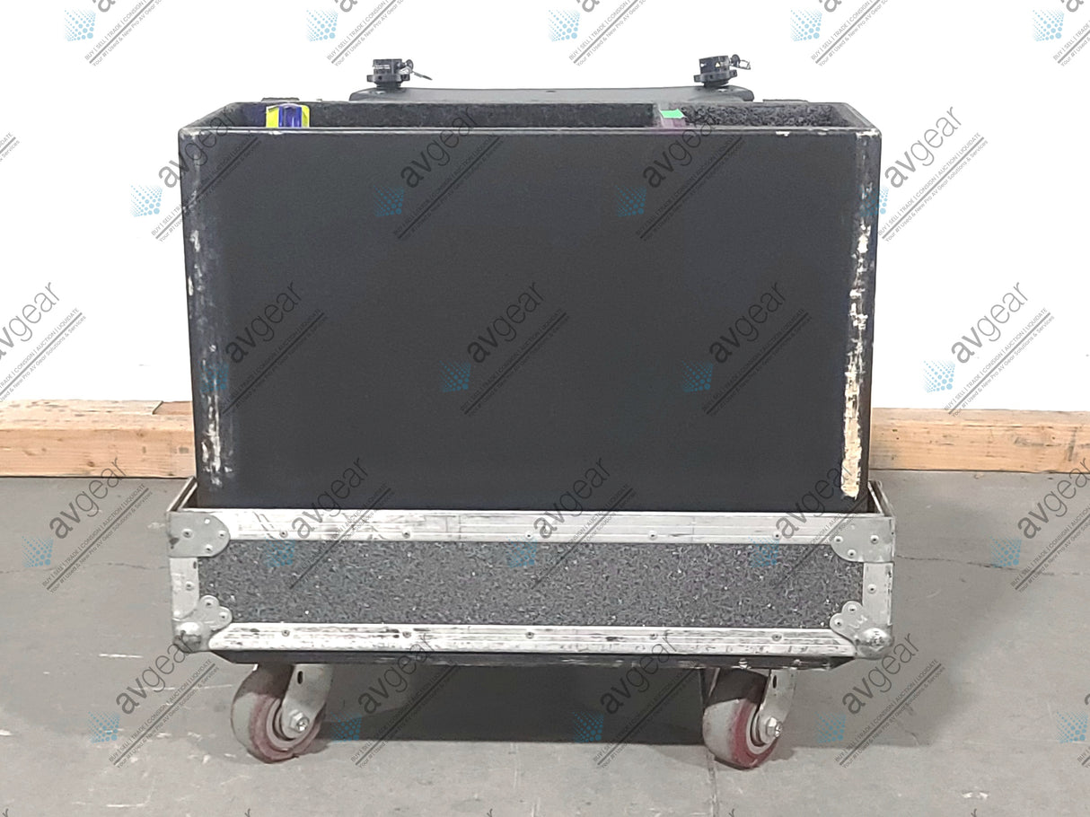 Christie Roadster HD20K-J 20,000 Lumen HD 0.95" DLP x 3 Large Venue Projector (914 Hours) w/ (4) Clamps, Hardware & Remote in Wheeled Road Case