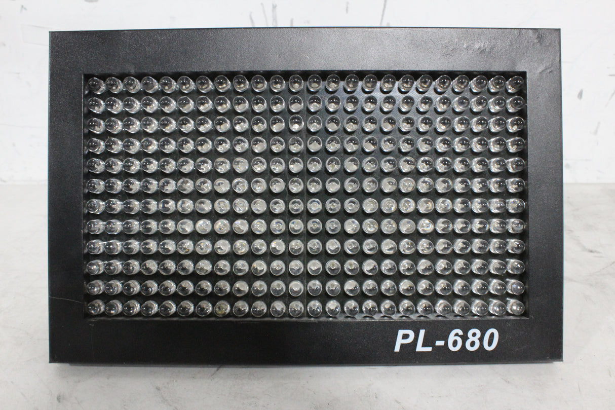 Cinelight PL-680 LED Stage Light