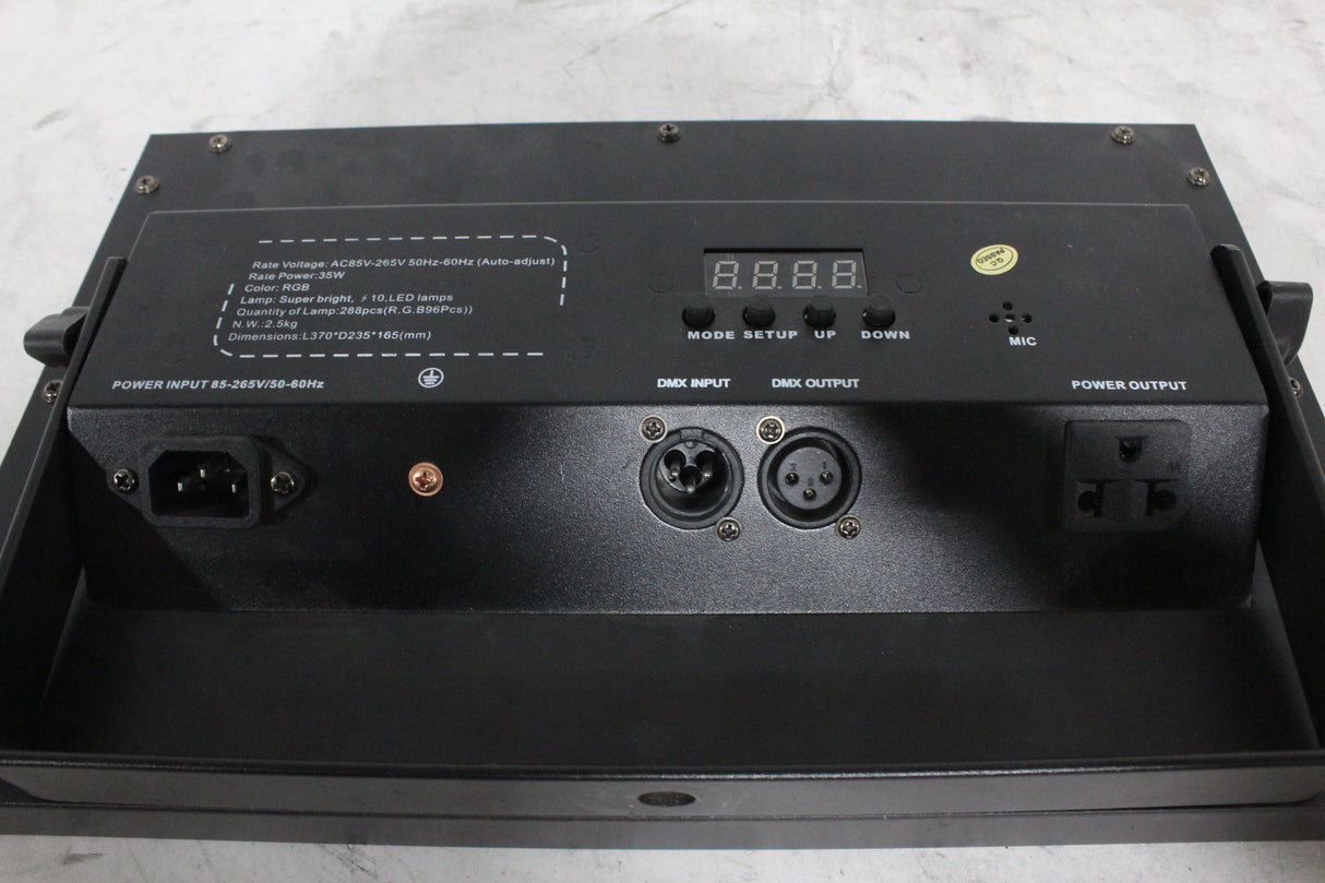 Cinelight PL-680 LED Stage Light